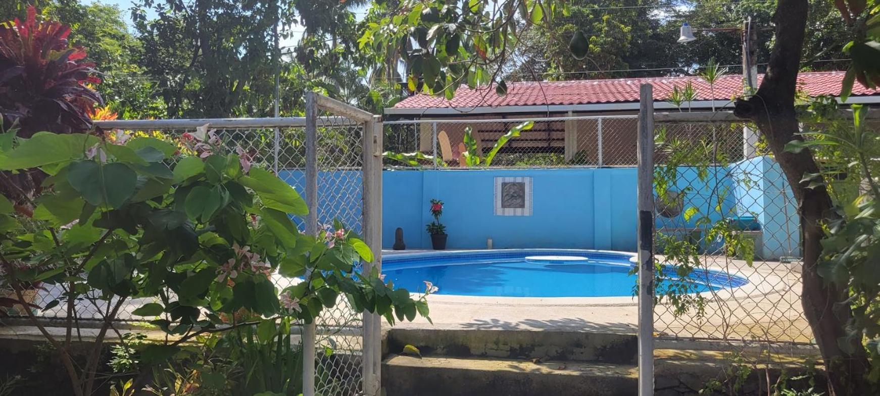 Hostal Tia Reyna El Zonte Buitenkant foto