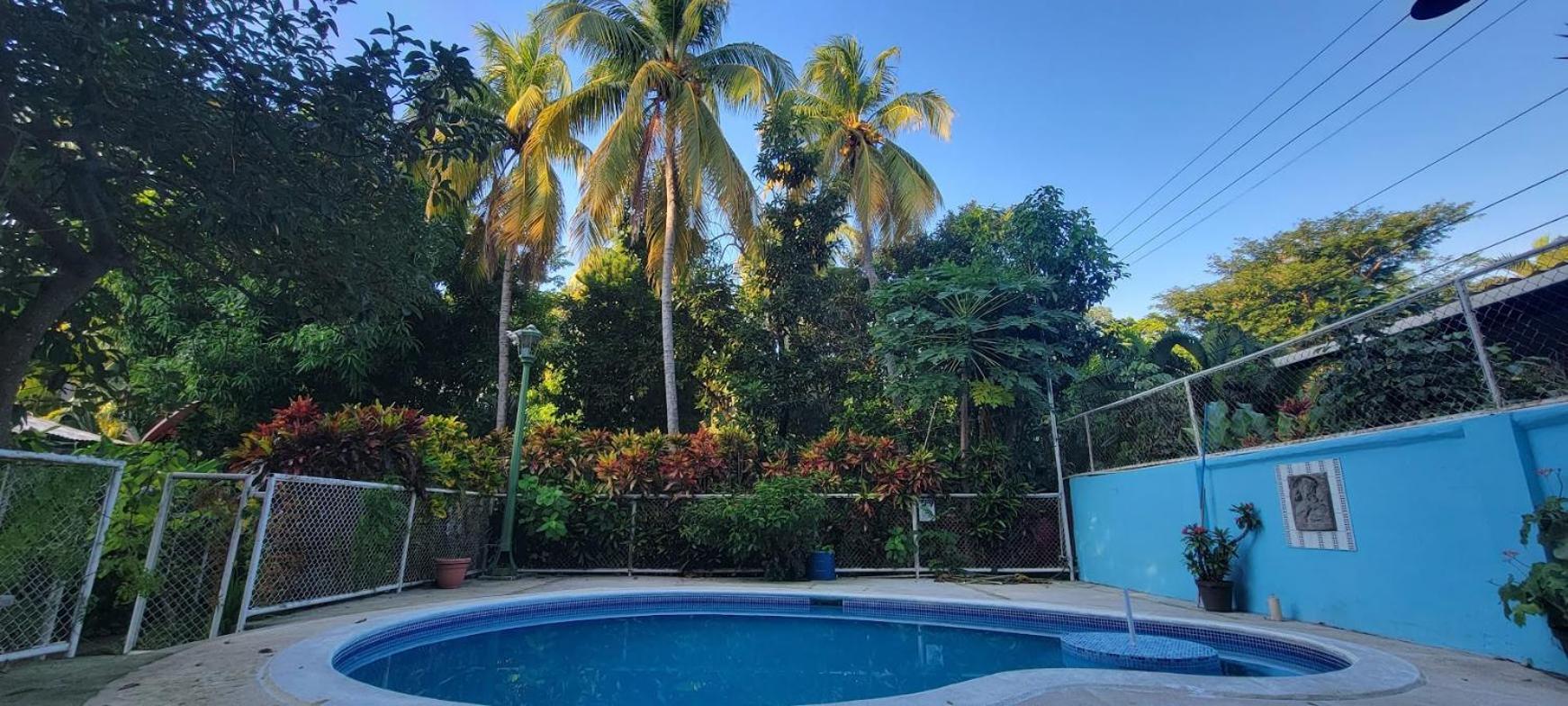 Hostal Tia Reyna El Zonte Buitenkant foto